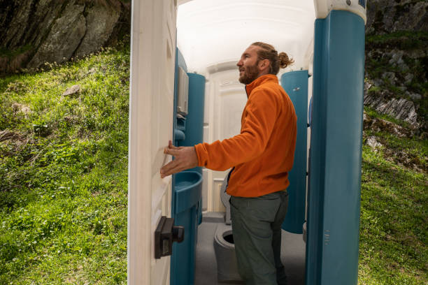 Best Portable restroom trailer rental  in Nashville, IN